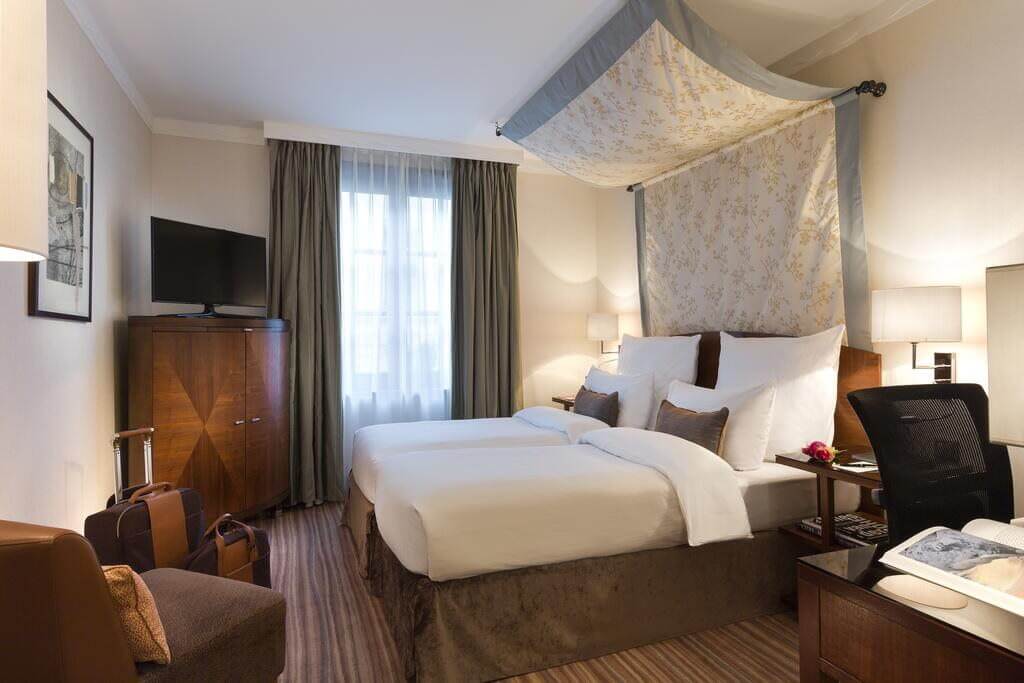 Warwick Brussels Grand Place par Booking