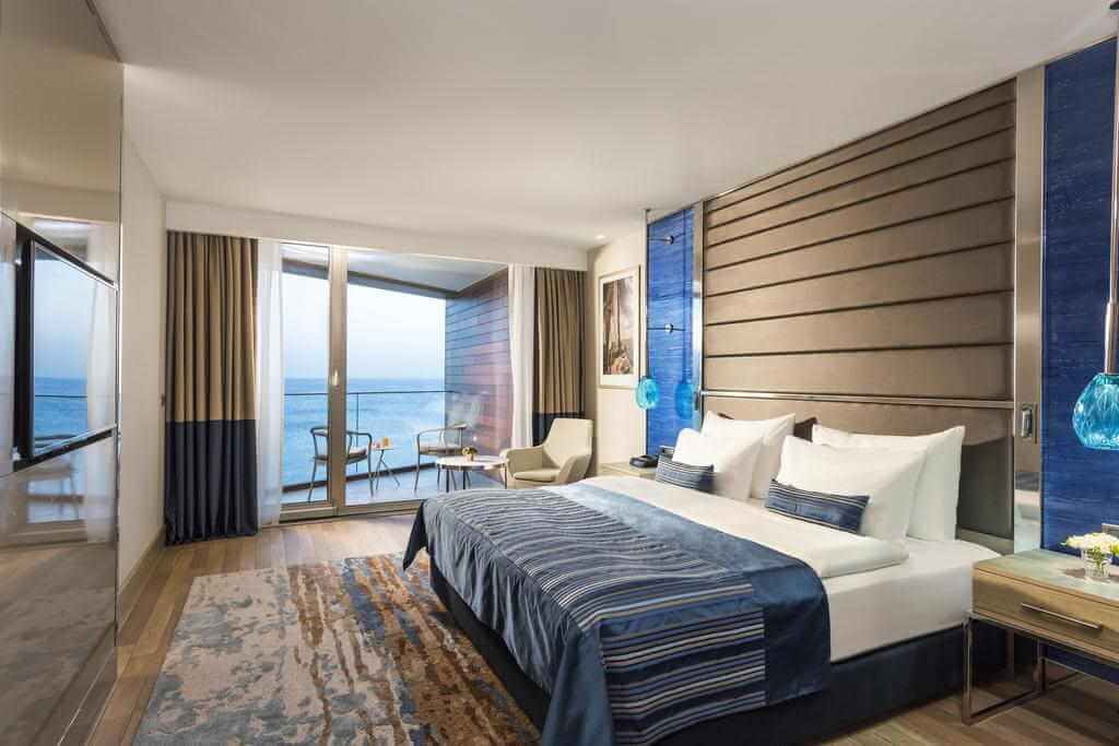 Crowne Plaza Florya Istanbul par Booking