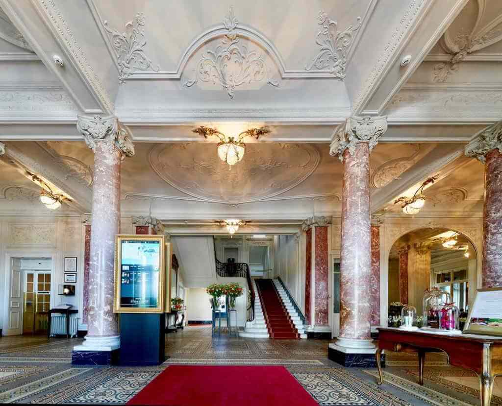 Hotel Schweizerhof Luzern Lucerne Switzerland par Booking