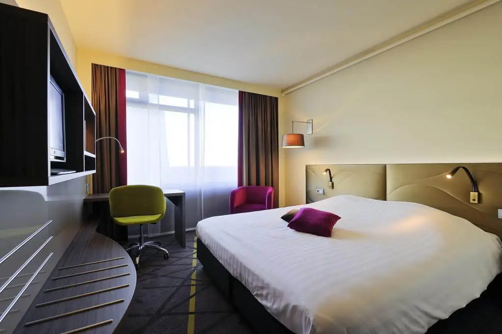 Mercure Hotel Groningen Martiniplaza par Booking